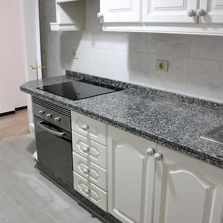 3 Bd By The Sea * Playa de San Juan (Tenerife)
